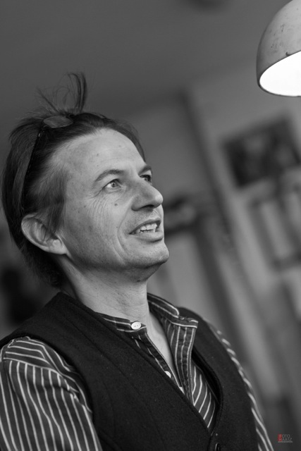Oskar Kappelmeyer, master double bass and violin maker
